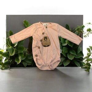 NWT RABBIT+BEAR Girls 6-9M  Organic Cotton Pink Striped One- Piece Body Suit
